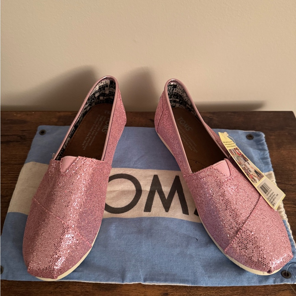 Toms Girls Sparkling Pink Loafers